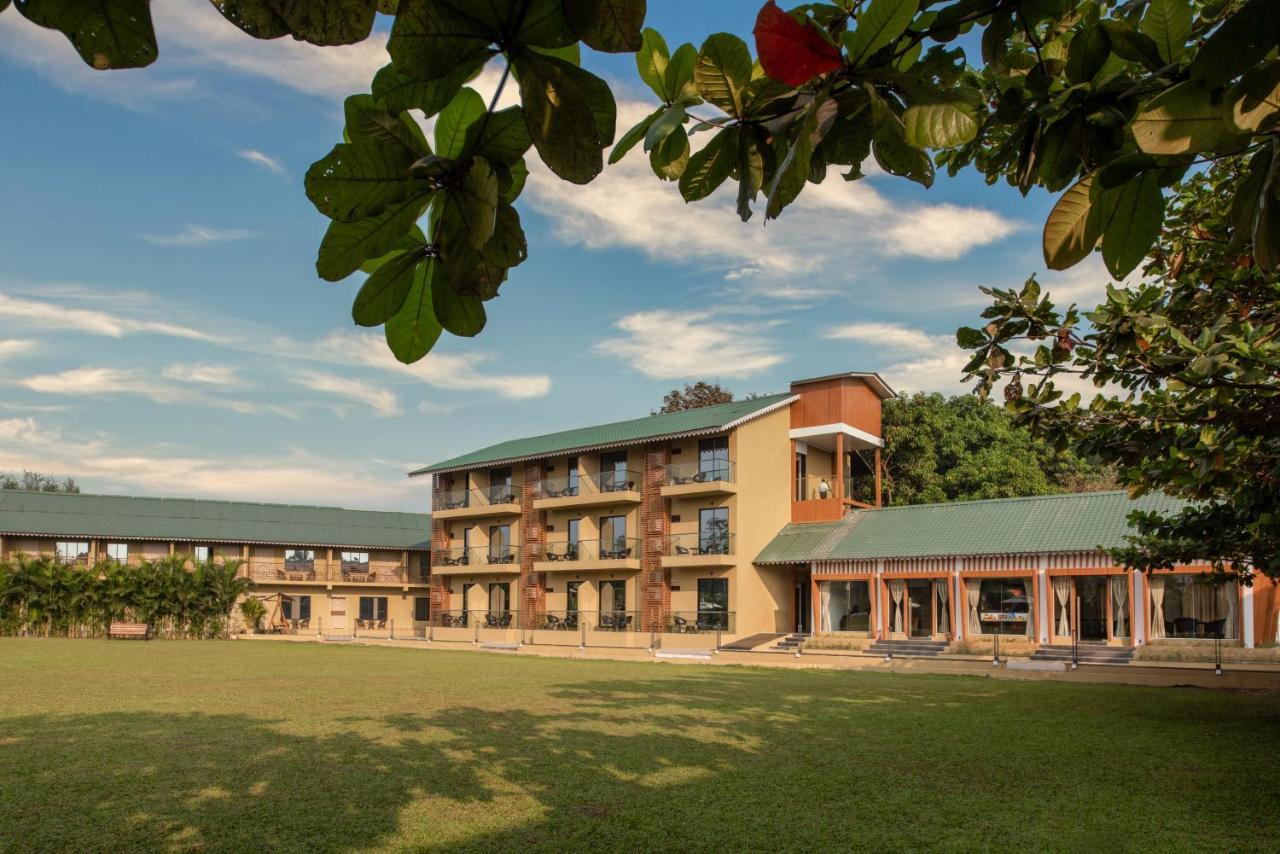 Paramount Riverfront Resort & Spa, Karjat Zewnętrze zdjęcie