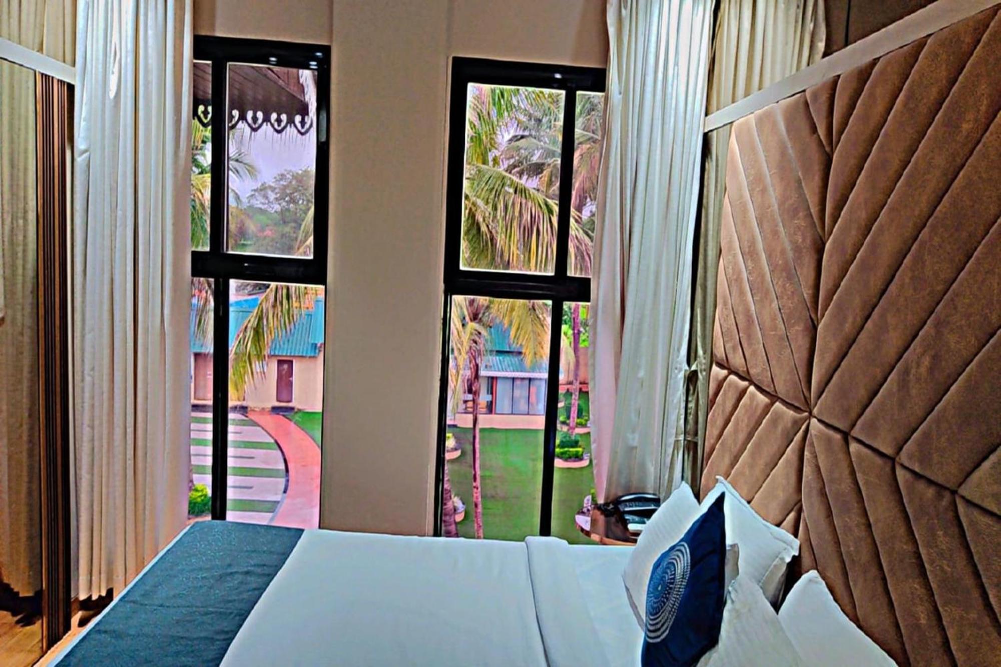 Paramount Riverfront Resort & Spa, Karjat Zewnętrze zdjęcie