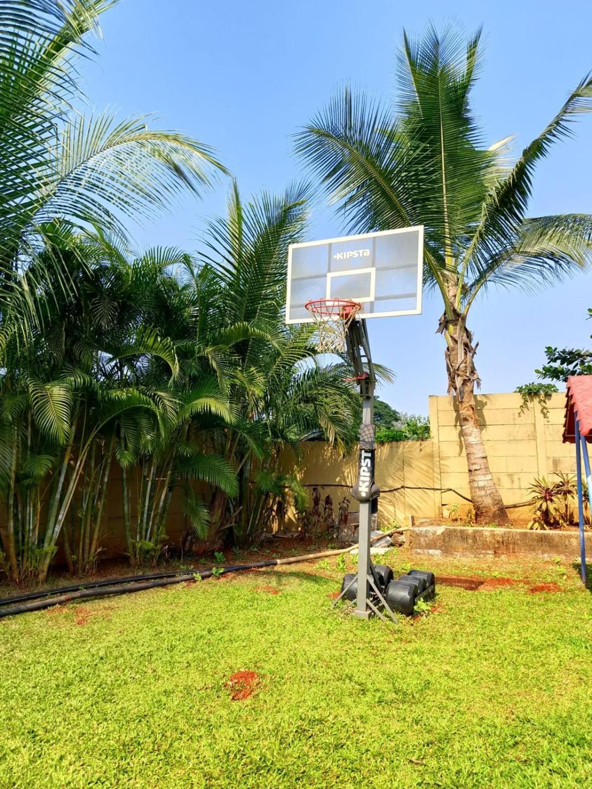 Paramount Riverfront Resort & Spa, Karjat Zewnętrze zdjęcie