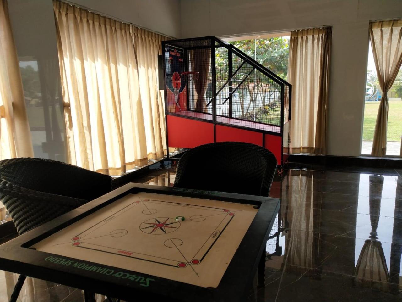 Paramount Riverfront Resort & Spa, Karjat Zewnętrze zdjęcie